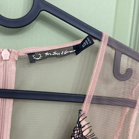 For love and lemons dress - Picture 2 of 6